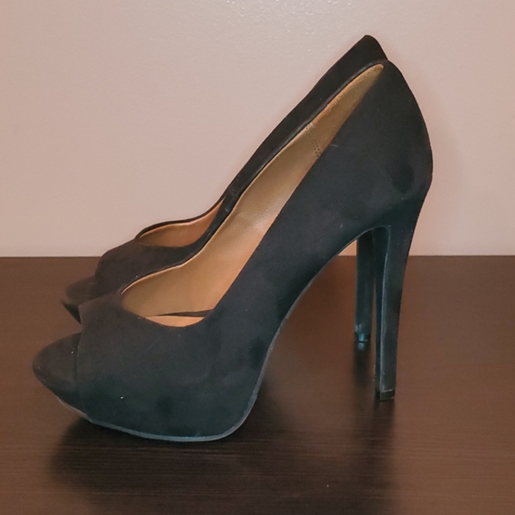 Shi by Journey 5" (1" lift platform) Black Velvet - Picture 2 of 8